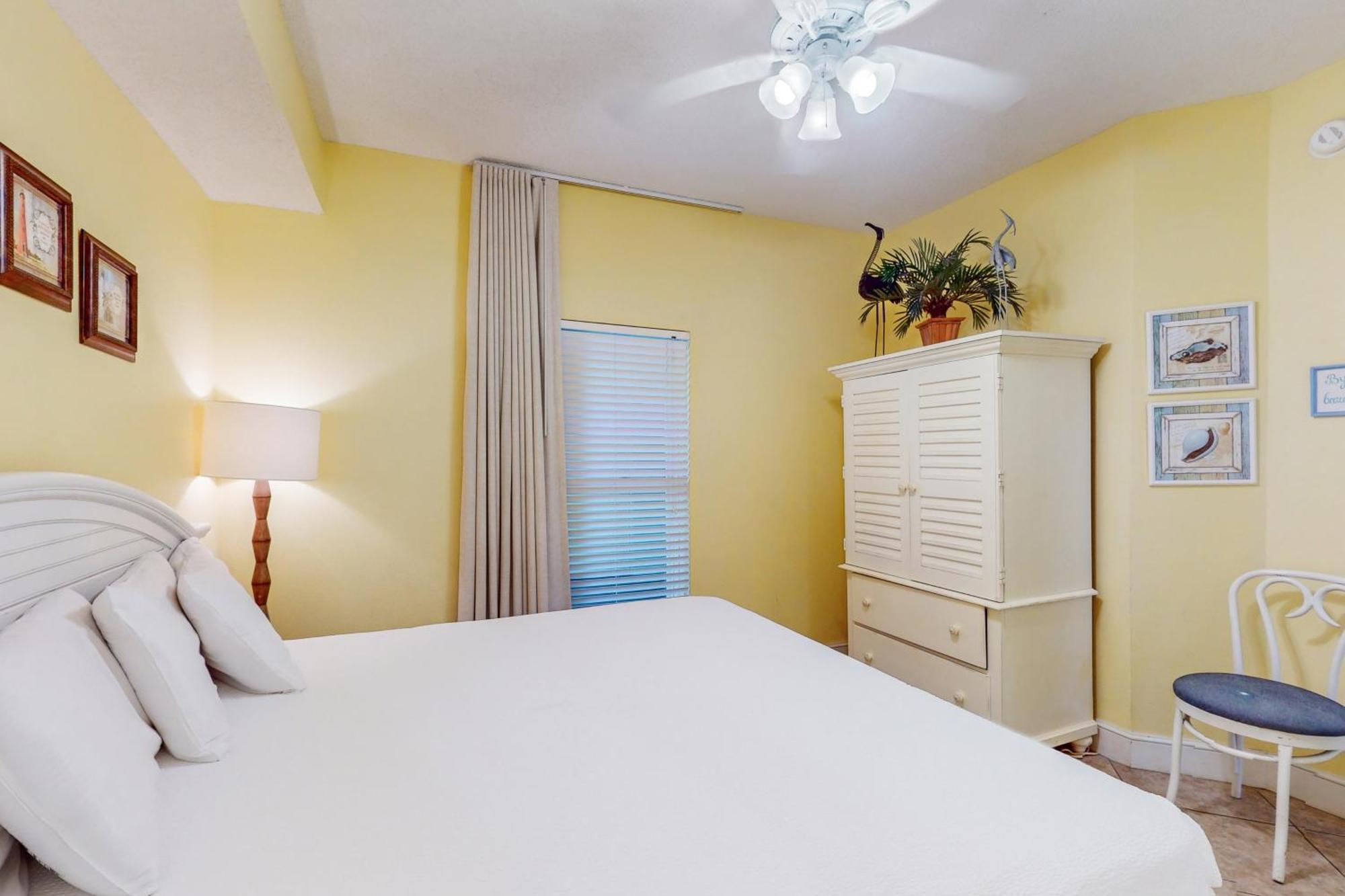 Majestic Tower 1-705 Apartment Panama City Beach