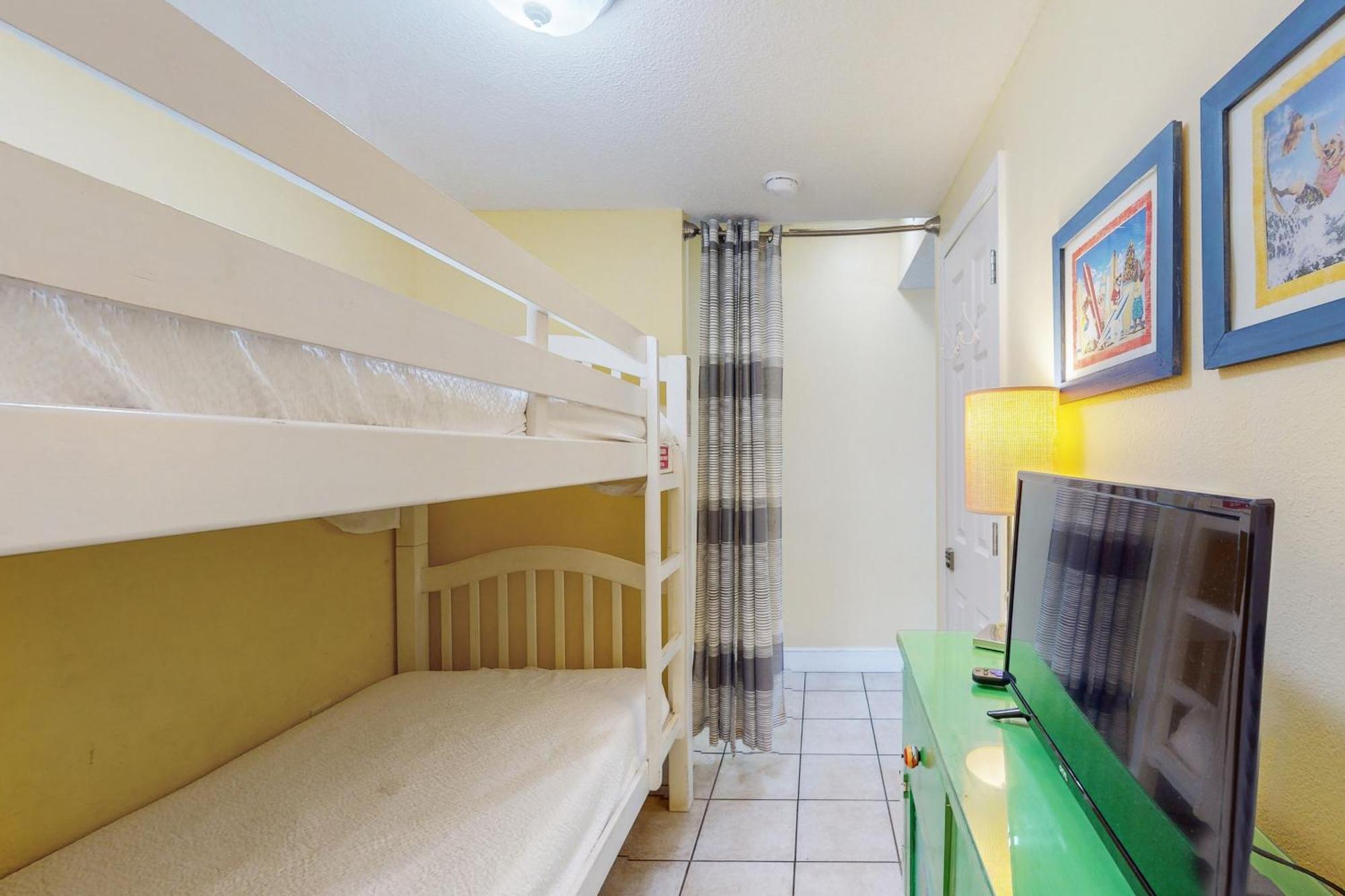 Apartment Majestic Tower 1-705